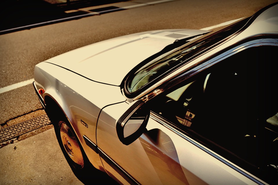 クルマへの要求は、使うシーンや、条件により、もちろん人それぞれですが、それをクルマから「与えられる」だけの関係ではモッタイナイと思うのです。