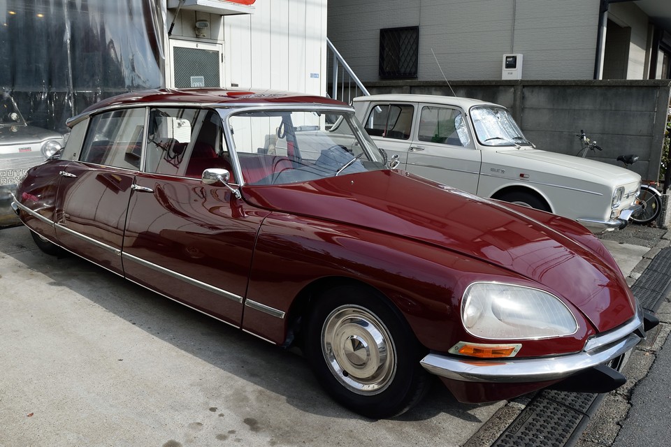 思えばアウトレーヴを始めた頃に、DSを扱うようになるなんて思いもしなかったのに、それが今やおススメする一番のクルマに・・・。