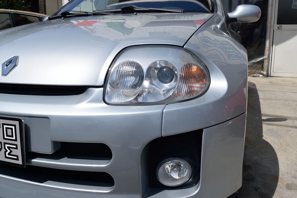 これまた持病の劣化で白濁してしまうヘッドライトですが、これだけクリアーなら◎ですよね。