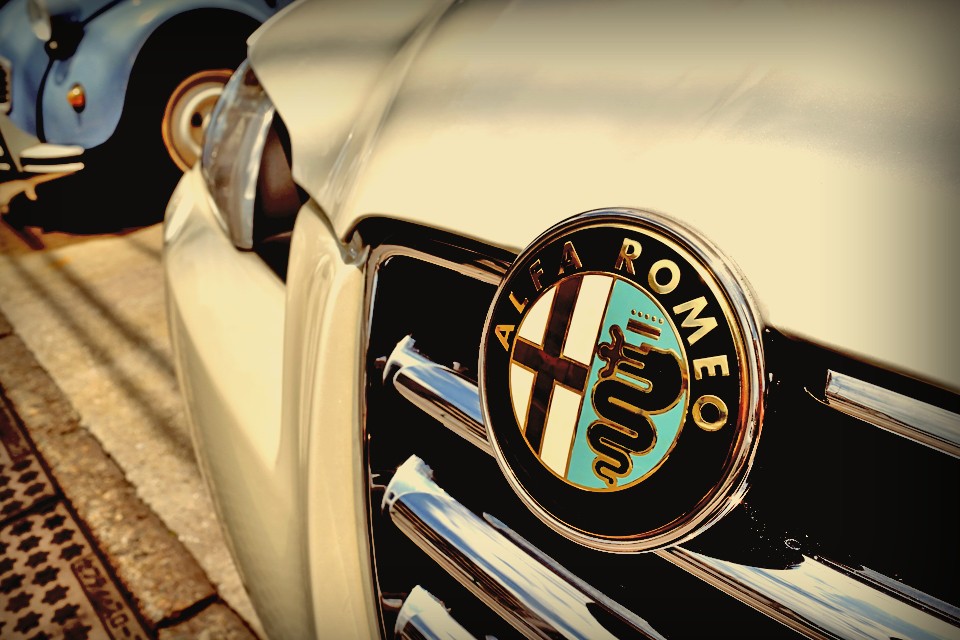 25年物のシングルモルトを味わうように・・・その芳醇な味わいに自然と言葉が漏れるはず・・・。