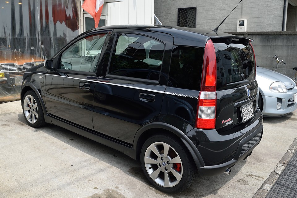 そういう意味では、本家フィアットが造ったこのニューパンダ100HＰは正真正銘、正統派イタリアンホットハッチだと思うのです！