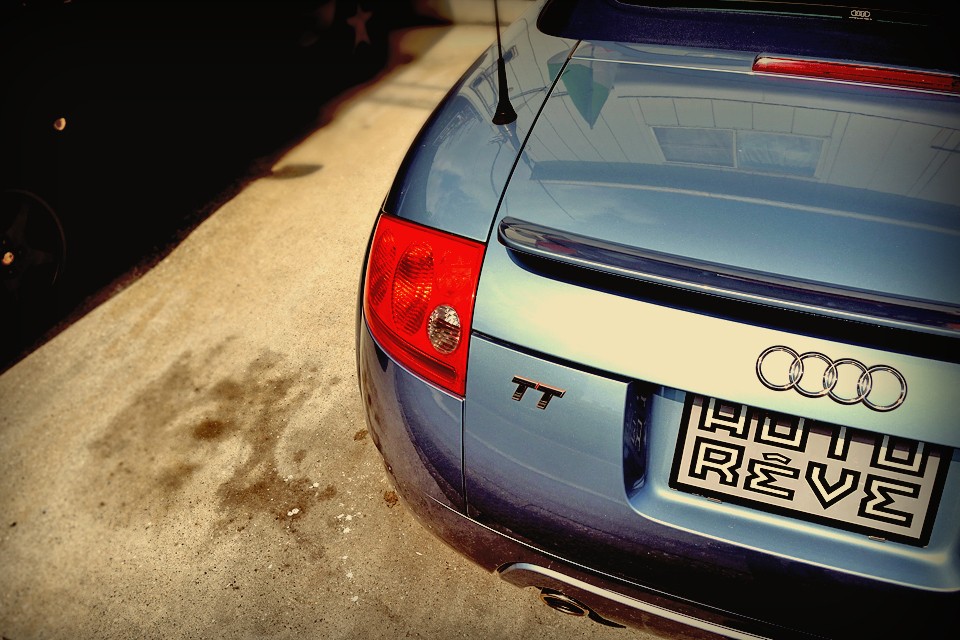 いずれにしても、自然にそびえる山々、流れるせせらぎ、澄み切った青空のように、美しいと感じるものは「普遍」なわけで・・・。