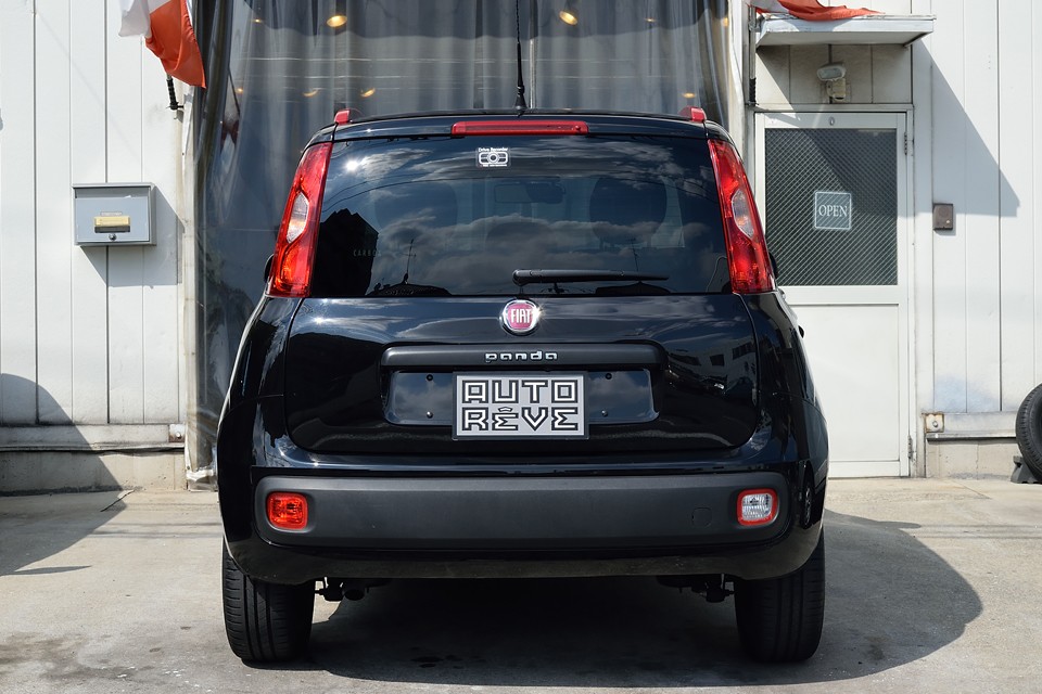 あ～、これ私の好きなヤツ～！プリンプリンのお尻～！・・・あくまでクルマの話です。はい。（苦笑）