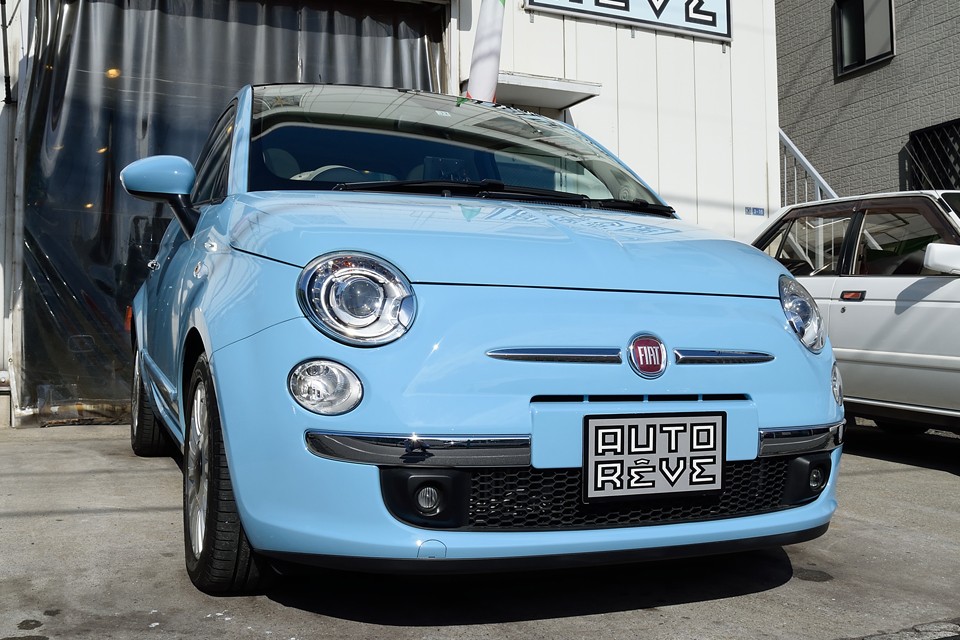 そして、最大の魅力はなんと言っても、あの初代チンクを彷彿とさせるノスタルジックなツインエアサウンド！ポコポコ音を奏でながら走る姿は、まさに名車チンクエチェントなのです～！