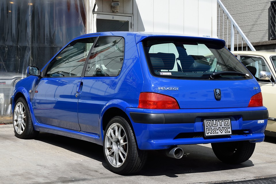 ここまでの数枚の画像で、既に美車なのはお判りいただけているかと・・・あの頃、憧れていた姿そのもの！あ～、青春が蘇る～！（苦笑）