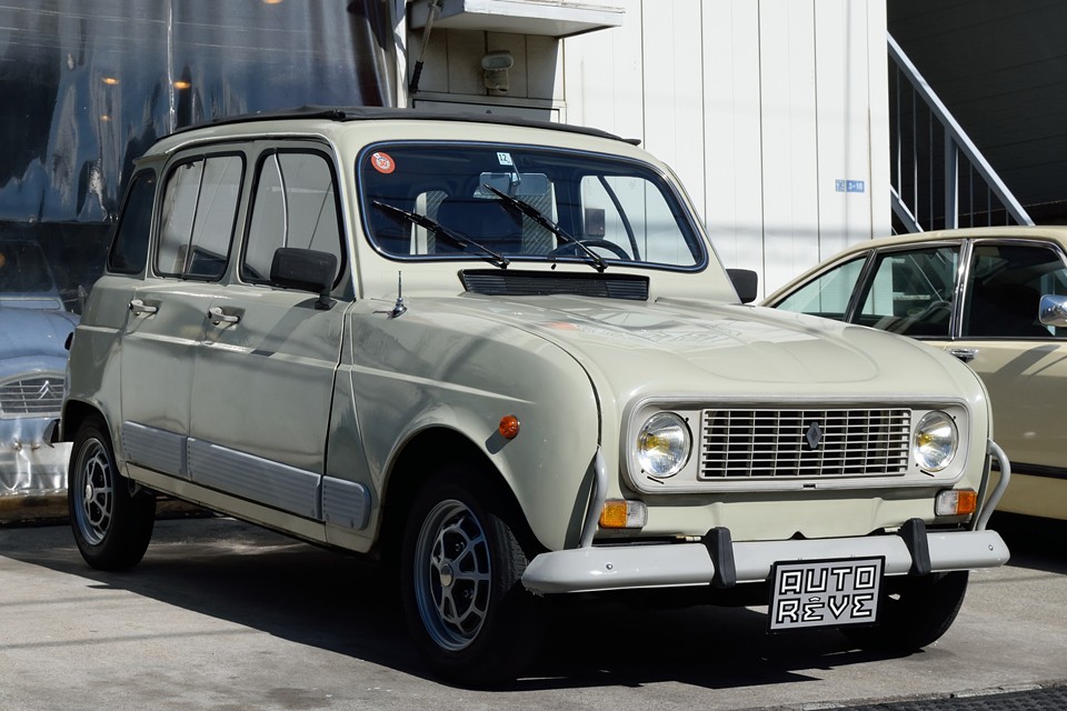 1987（昭和58）年式 ルノー4GTL！くたびれたキャトルを愛情込めて仕上げました！まだまだ状態はそれなりですが、やっと喜びの表情を取り戻したのではないかと・・・そんな風に感じていただける方、是非、里親になってくださ～い！