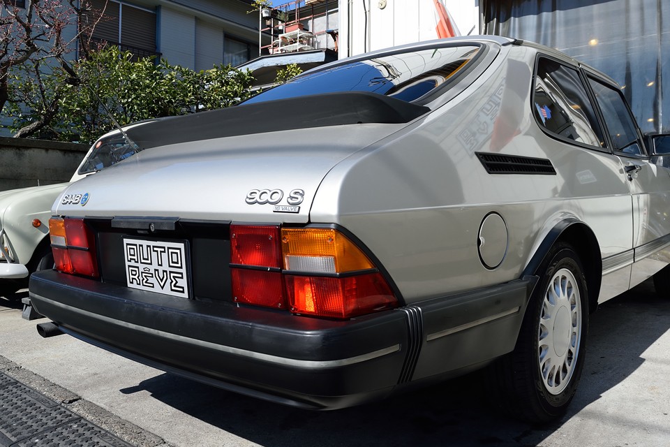 この富士山のように美しいルーフの曲線・・・完全に第3段階です。はい。（笑）