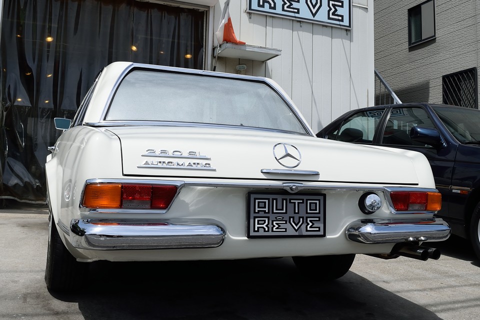 なぜあんなことを口走ってしまったのか、なぜあの時、行動を起こせなかったのか、なぜ、なぜ、なぜ・・・人は誰しも後悔の上に住む住人のようなもの・・・。