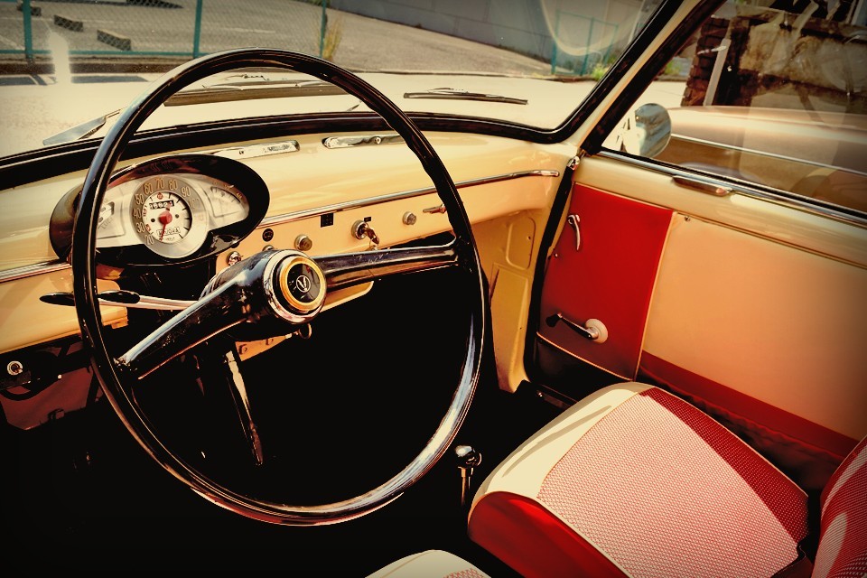 イタリアと聞いて、誰もが思い浮かべる「ファッション」は、いわば、そのDNAが造り出した典型かと・・・。