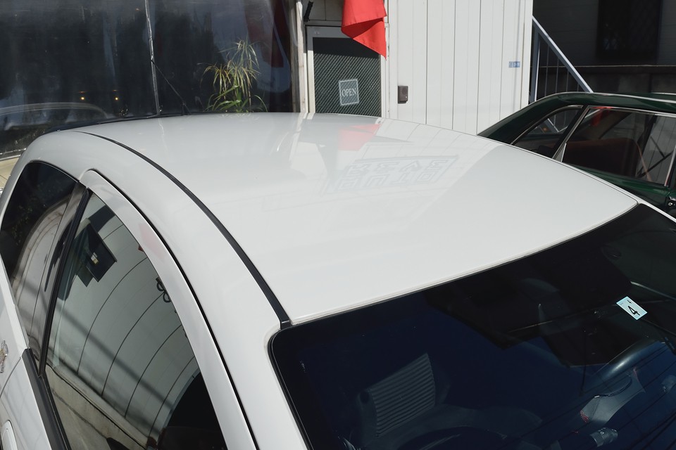 ルーフ塗装も同様にピッカピカ！出来れば状態の良い今の内にコーティングしてあげてくださ～い！