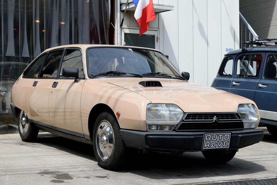 1983（昭和58）年式　シトロエンＧＳＡパラス！希少な正規ディーラー、右ハンドル車！リトルDSとも言える「たわ～ん、たわ～ん」なハイドロの乗り心地とアバンギャルドなインテリア！これぞシトロエンの真骨頂！
