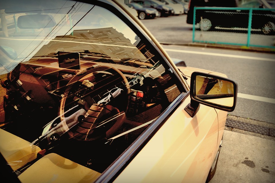 更に、任天堂が「ファミリーコンピュータ」を発売し、NHKの朝の連続テレビ小説で『おしん』が放送され、日本中が涙した年・・・。