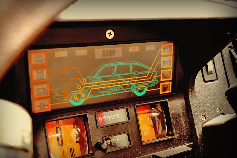 前述で『タイムマシンでもありません。』と言いましたが、それは間違いでした。これは紛れもなく『タイムマシン』です！