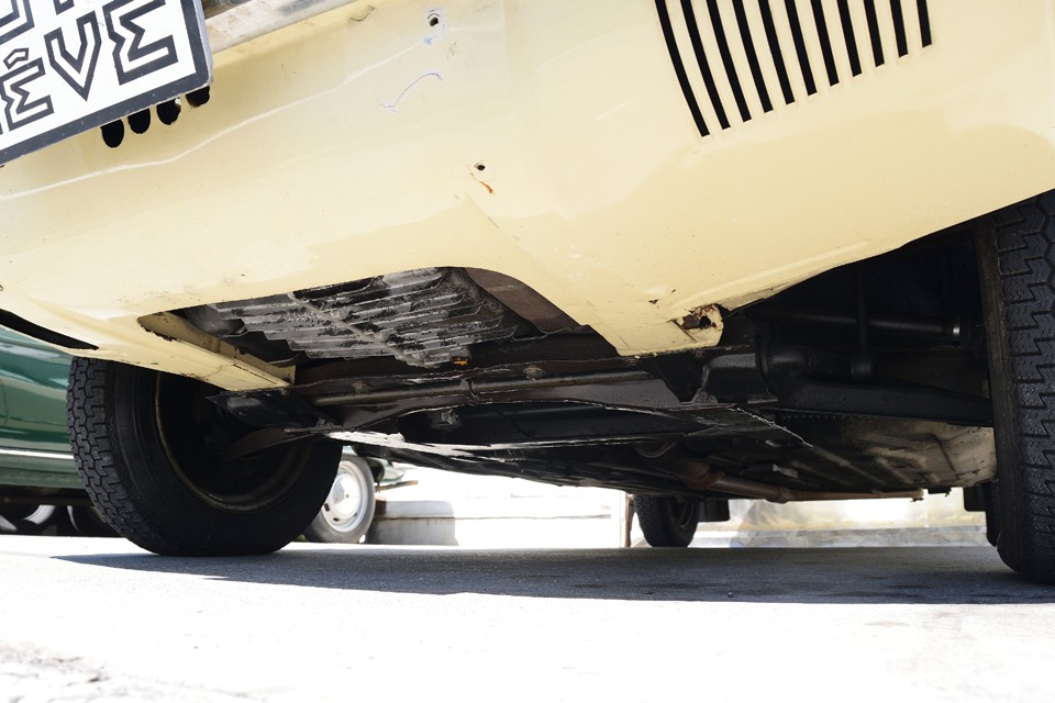 前述のエンジンオイル漏れ対策のおかげで現在はサラサラ～！もちろんLHMオイル漏れもありませ～ん！