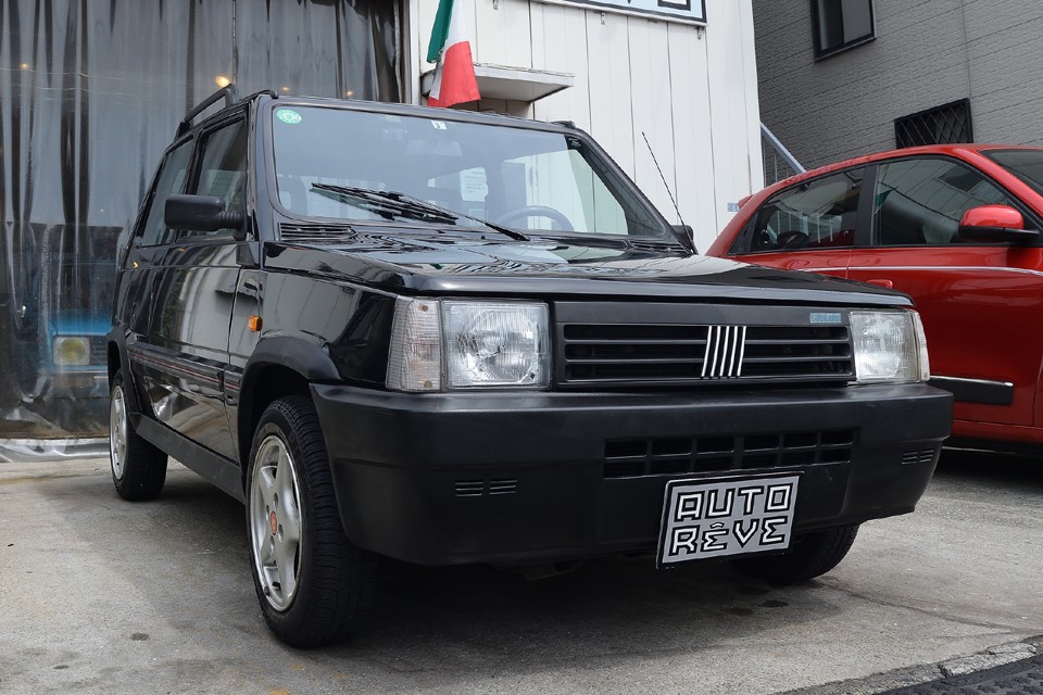 ＜2014年2月／53,614km＞油脂類交換、Ｆブレーキパッド交換、ドライブベルト交換、アイドルプーリー交換、バッテリー交換、＜2016年3月／54,100km＞油脂類交換、ステアリングシャフトブッシュ交換、右ステアリングラックぶーつ　交換、室内クリーニング、＜2018年2月／54,557km＞油脂類交換、＜2018年6月／54,700km＞左右リアホイールシリンダ交換、＜2020年2月／54,790km＞油脂類交換、バッテリー交換、＜2021年5月／55,030km＞ブレーキマスターシリンダー交換・・・