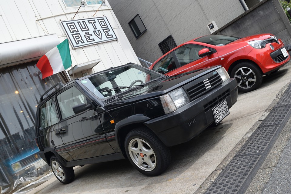 あの頃輝いていたパンダで、あの頃の街角を駆け抜けるとき、あの頃の自分に出逢えるのではないかと・・・。