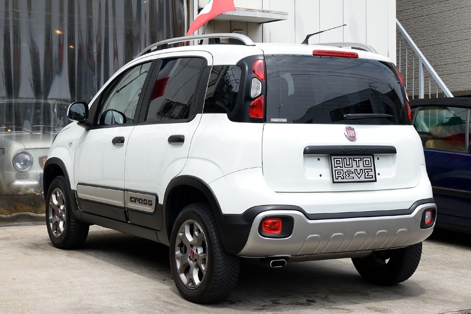 悪路では兎に角、ディーゼルならではの極低回転での極太トルクがモノを言うのです！