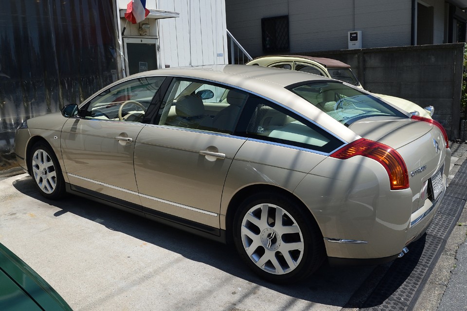 Ｄ車のガソリンももちろん良い選択だと思いますが、実際は修理や部品入手という意味では既にＤ車、並行車にほとんど差が無いのも事実・・・。