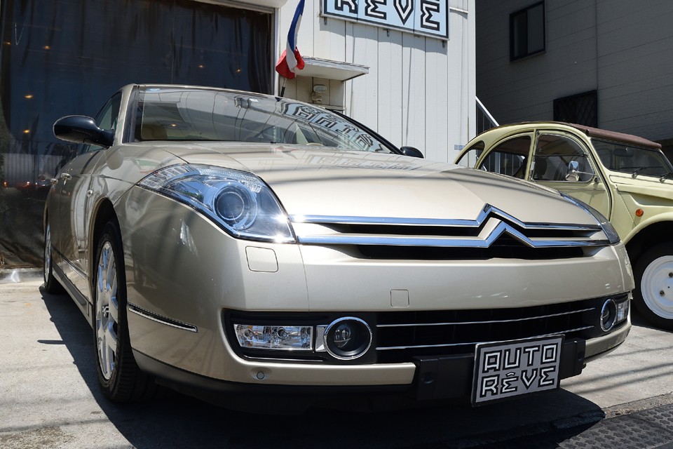 であれば、最もハイドロＢＩＧシトロエンらしい、こんな仕様を選択するのもよろしいかと・・・。