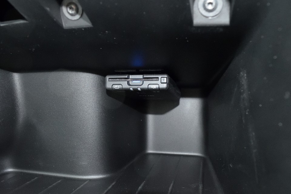 ETCは2.0を装備！2.0の一番のメリットは、圏央道の通行料金が2割引きになるので、頻繁に利用される方はとってもお得！