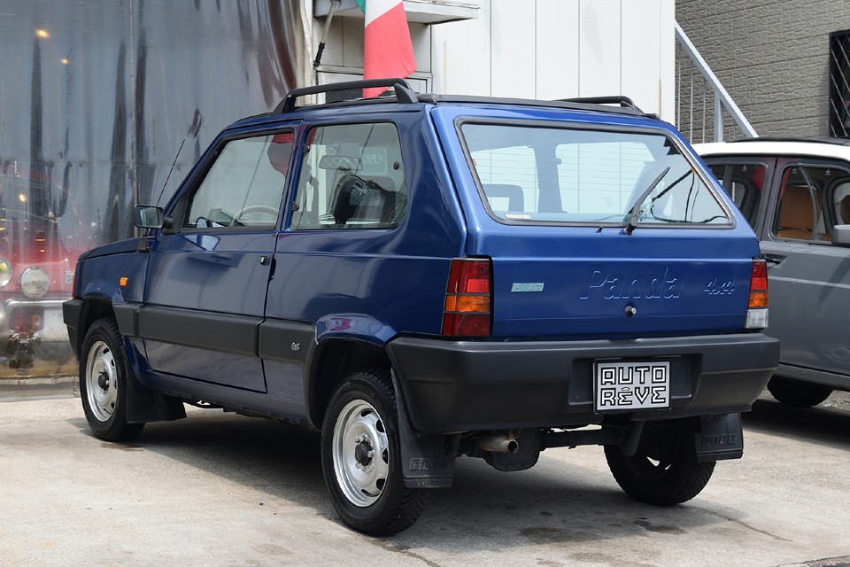 むしろ12万kmを経て、手を入れるところは入れて、補修するべきところは補修して、と立派に育った感のあるパンダではないかと！