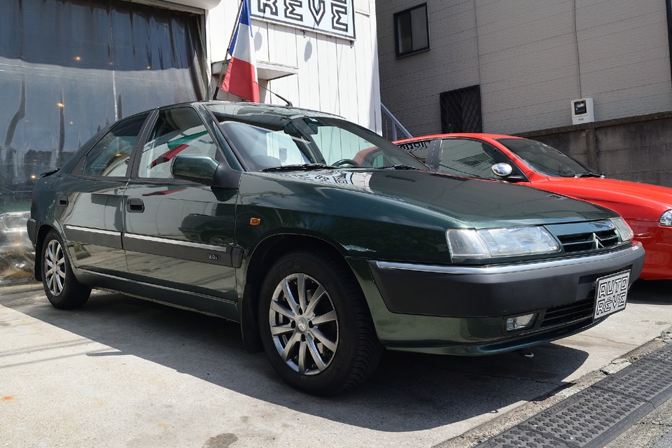 安心安定の通常走行モード。本エグザンのハイドロはハイドラクティブⅡなので、エンジン停止後も車高維持します。（若干は下がりますが）