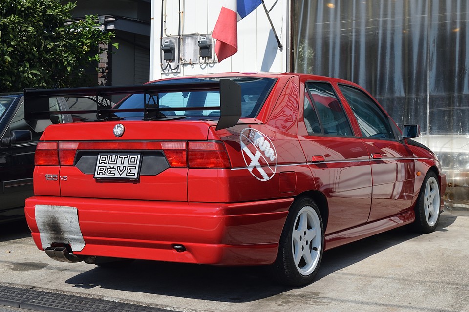 ちなみにこの個体、かなり前に弊社で販売したもので、長い年月を経て、久しぶりに戻ってきた個体。例によって塗装は見事な？！アルファピンクだったので、迷わずオールペイントを実施！