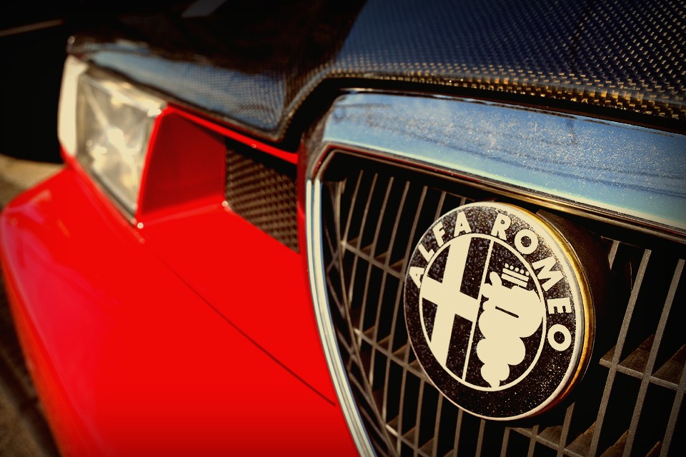 生活が日常だとすれば、サーキットは明らかに非日常・・・そのどちらをも「官能」で満たせるとしたら・・・。