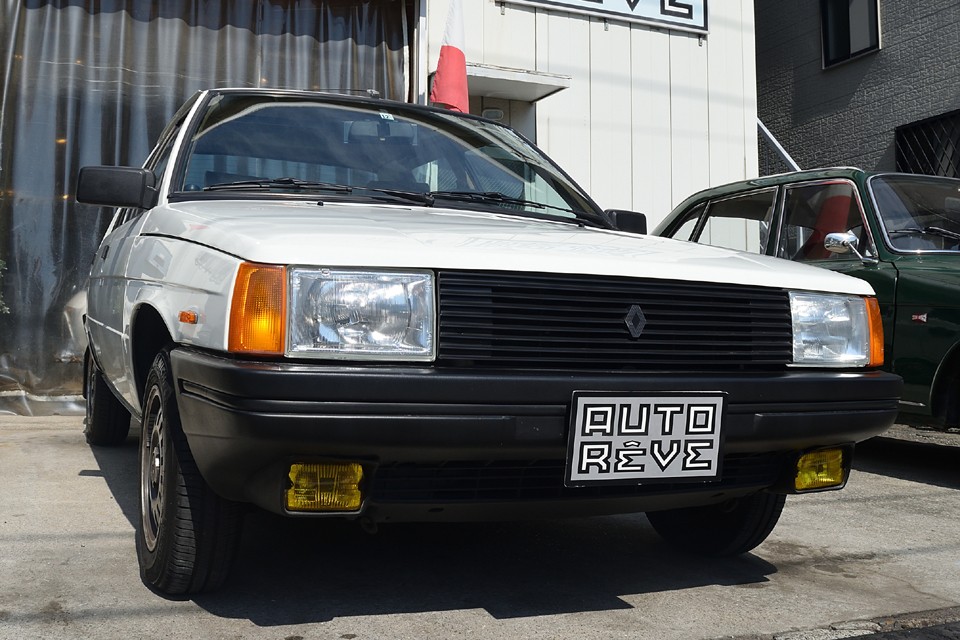 ある意味、これが当時の実用車の「正解！」と言っても良いのではないかと・・・。