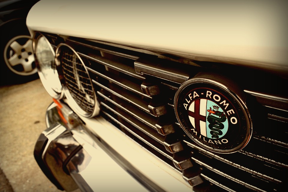 値段ガーとか、維持費ガーとか、駐車場ガーとか、奥さんガー（笑）とか、旦那さんガー（笑）とかではなく・・・。