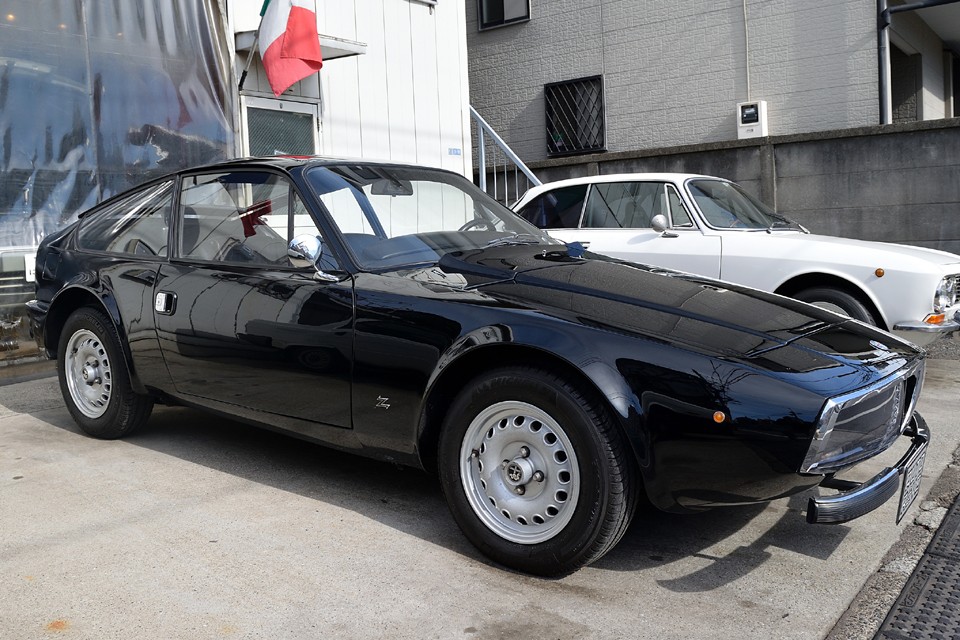 氏の手掛けた、もはや伝説と成りつつある数々の名車達。例えば「アストンマーティン DB4GTザガート」「ジュリアTZ＆TZ2」「ランボルギーニ 3500GTZ」「ランチア フラミニア スーパースポルト」「ランチア フルビア スポルト」等々。