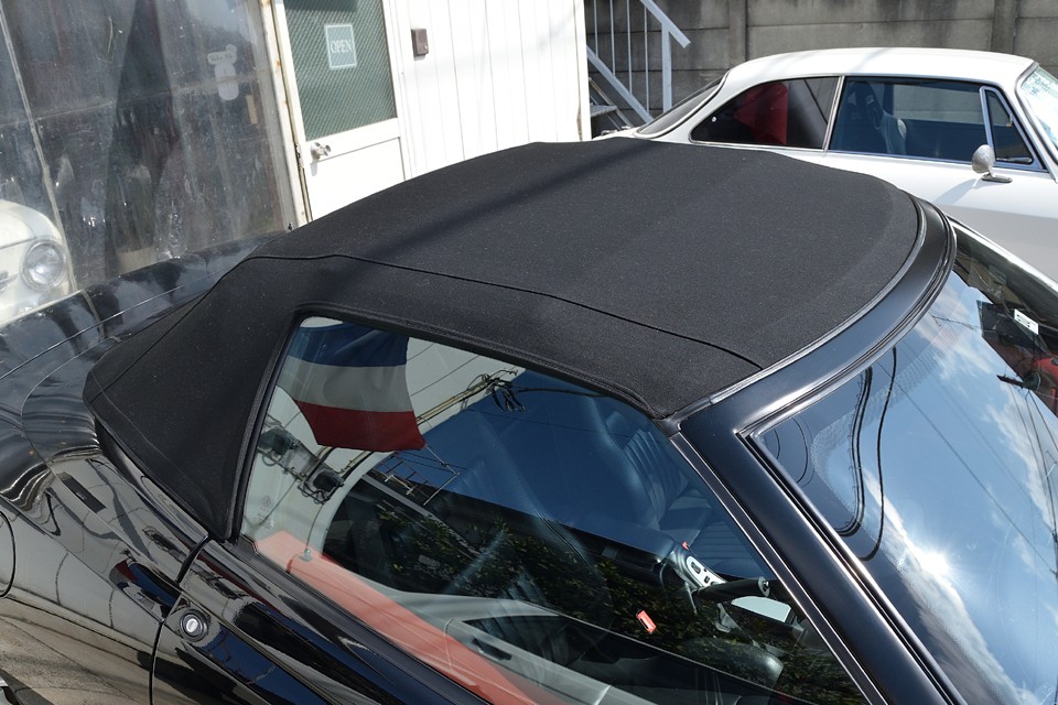 気になる幌も酷い汚れや破れもない状態！っていうか、何かまだ新しい感じなんですけど・・・。