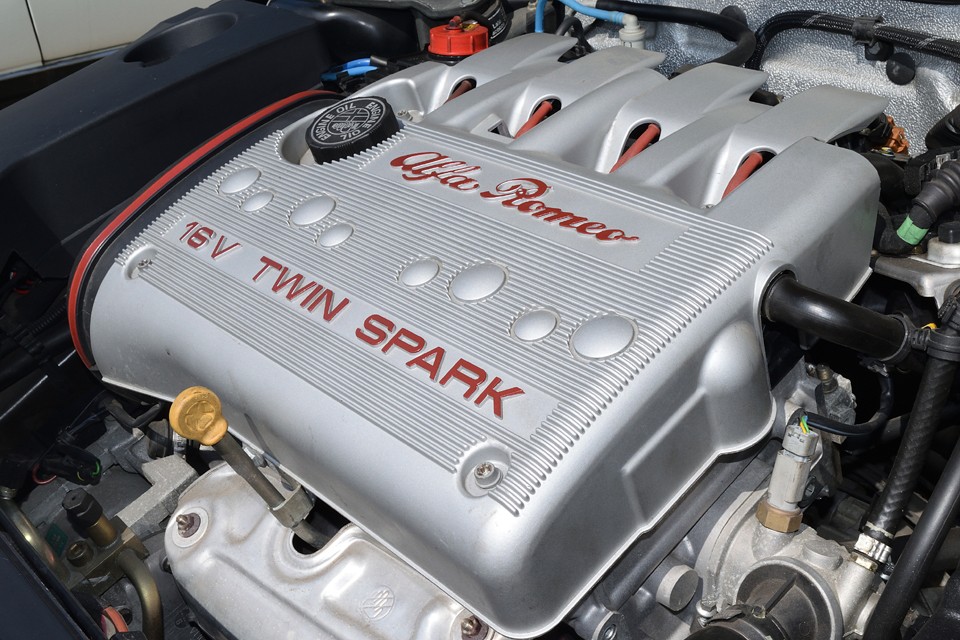 長年の愛情のこもったメンテナンスでしか、この状態は実現できないはずです。