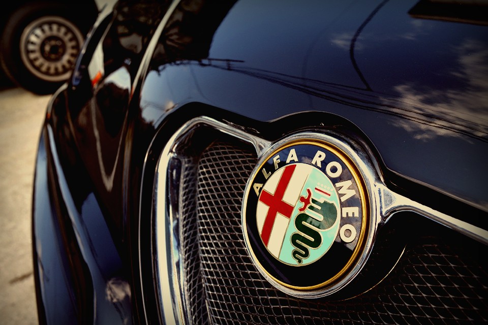 それは、人が本能的に新たな自分自身を発見するための可能性を感じるからなのではないかと・・・。