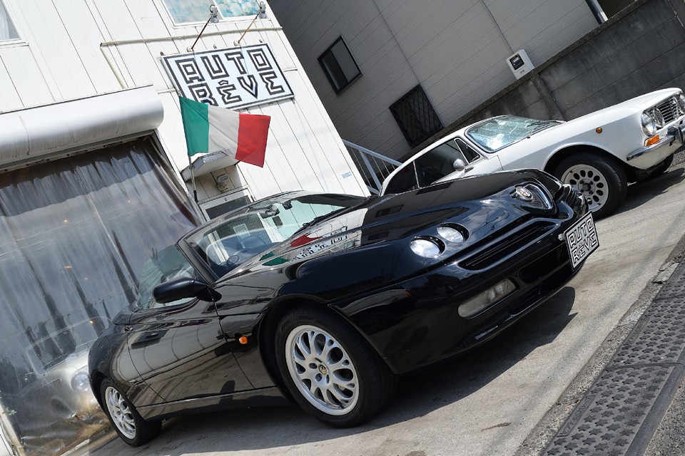 オープンで解き放たれるのは、貴方自身の新たな可能性！アルファロメオ・スパイダー！いかがですか？