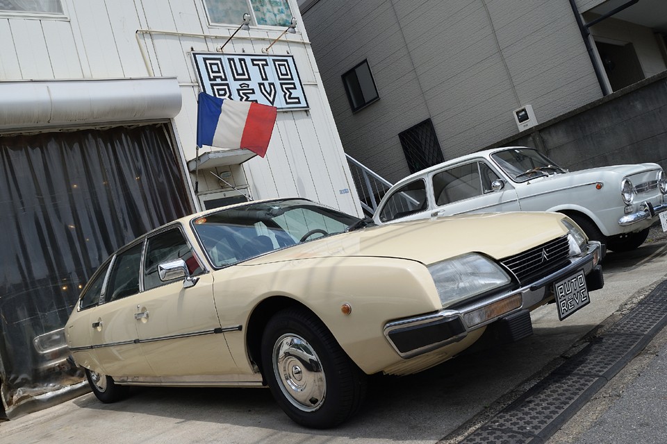 想像のひとつ上のシトロエンライフをどうぞ。美しいシトロエンCX2400パラス。いかがですか？