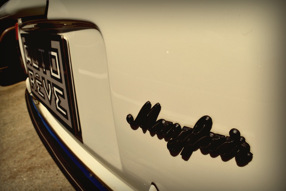 キャメロン・クロウが描いたあの映画のようなドキドキした瞬間を、ワクワクした時間を、イキイキした人生を、という方に、このミニかなりおススメです。