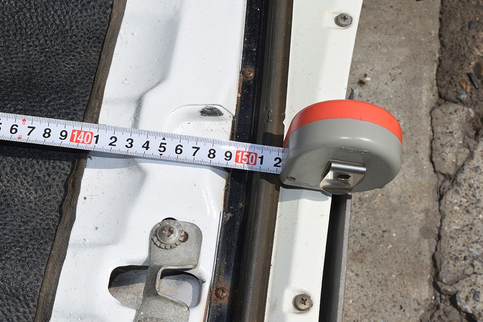 ちょうど150cmあります。全長が397cmのクルマとしてはかなり頑張った広さだと思います。