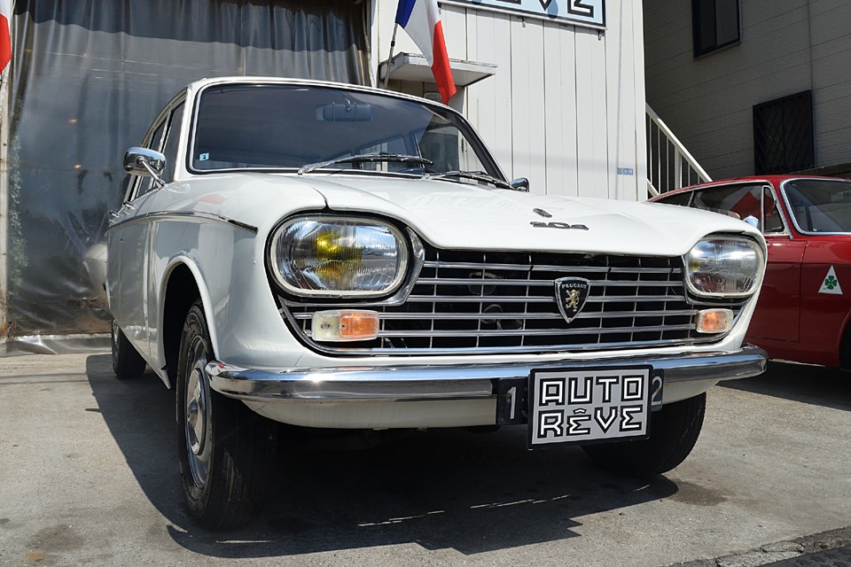 これだけ苦労したんだから、もうちょっと何か手応えがあっても？！なんて思っていたからか、はじめてのテスト走行で真っ先に感じたのは、拍子抜けするほどスムーズで滑らかな乗り心地！