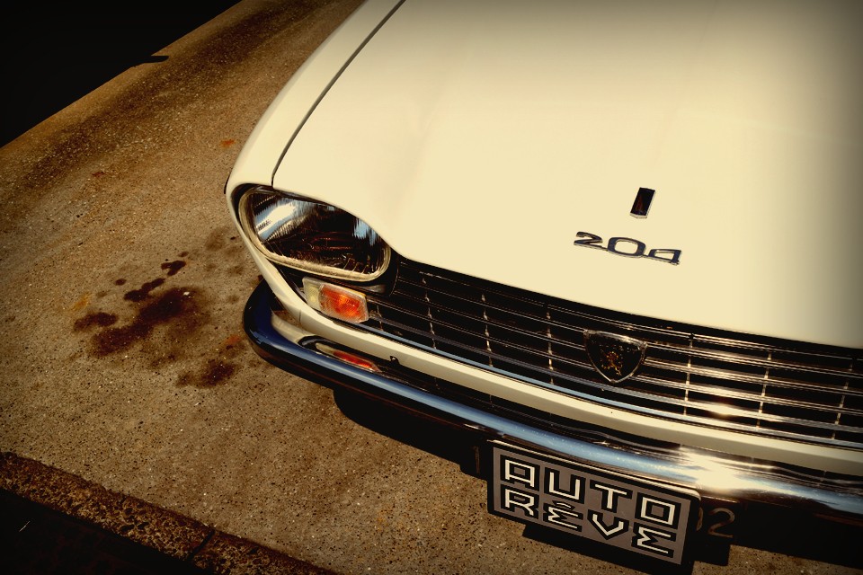 そして、道具に徹することで、プジョーとの時間は、余計な味付けや、雑味の無い、オーナー様の感情や感性が存分に発揮された時間を創り出すことになると思うのです。