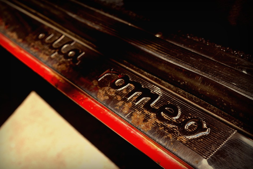 パテ盛り盛りの半端な仕上げの個体が多い昨今、この状態が確認出来ただけでも大きなメリットかと。