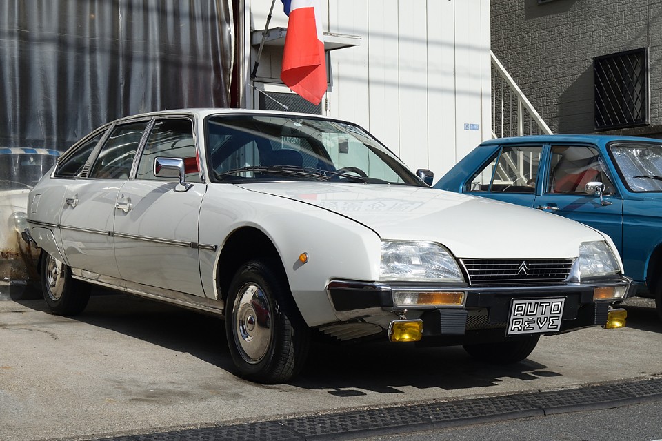 ＣＸでも人気のシリーズ1。この後のシリーズ2に比べて、シンプルで華奢な印象さえある繊細なボディスタイルが、とても美しいと思います。