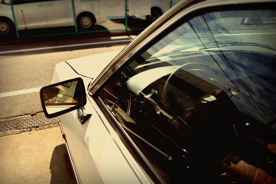 先日、大谷選手が日本の小学校約2万校すべてに、グローブを3個づつを寄付したなんて、うれしい事がありましたが・・・。