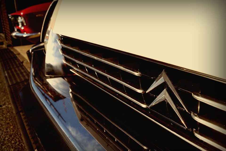 あのグローブがボロボロになるまで使って、純粋に野球を楽しむべきなのです。