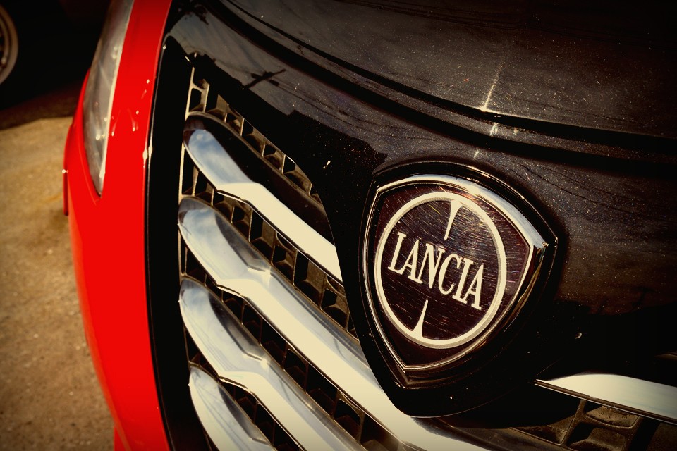 他のパスタとは少しの違いだけど、これほどの刺激を生むように、クライスラー・イプシロンでは味わえない何かがランチアにもあると思うのです・・・。