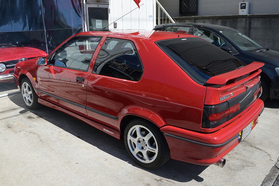 そ、そんなに速いクルマだったなんて・・・私も先日調べて初めて知りました。そりゃ楽しいに決まってるぅ～！