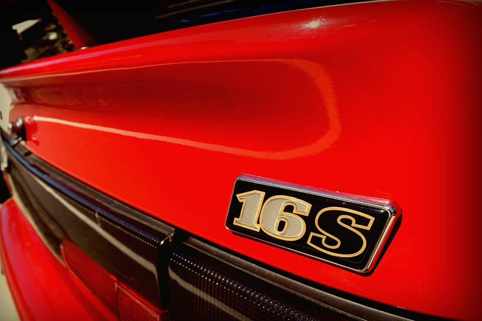 新たな幕開けとともに、消えゆくものがあるのは宿命ですが、でも、ことこのルノー19に関しては決して劣っているからというわけではないと思うのです。