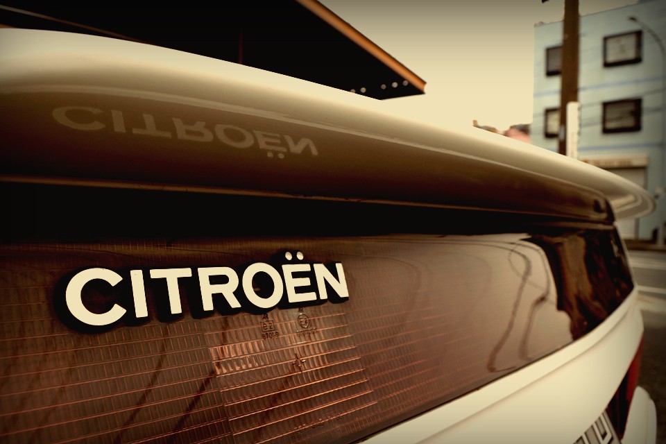 今、Xmを選択するという事、それは一般的なクルマ常識で考えれば、リスクしかない危険な冒険のようと思われがちですが・・・。