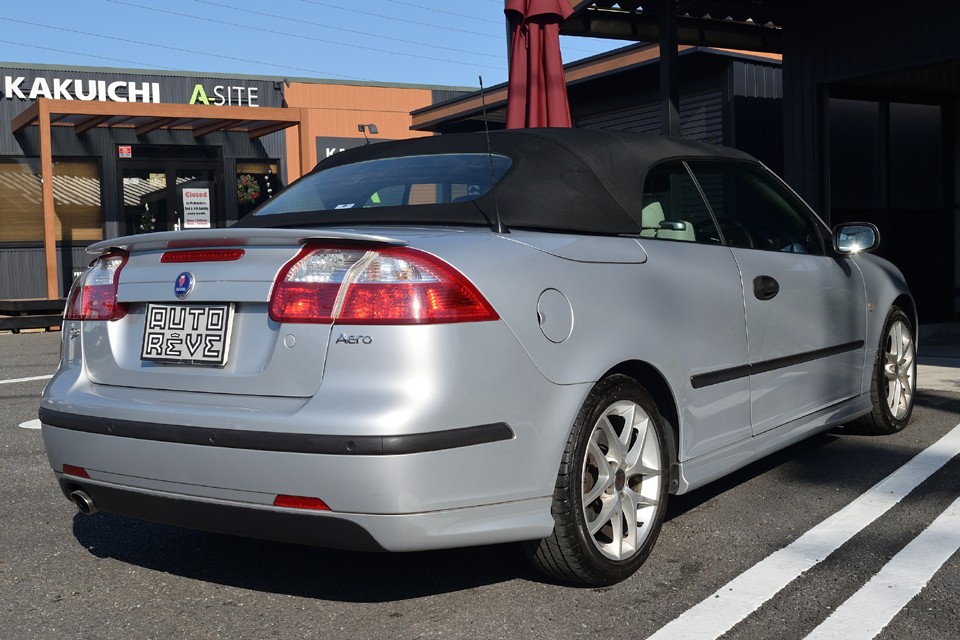 しかしながら、そのコツコツ車はブランドを維持するために、ビジネスという大きな壁が立ちはだかるのも事実。
